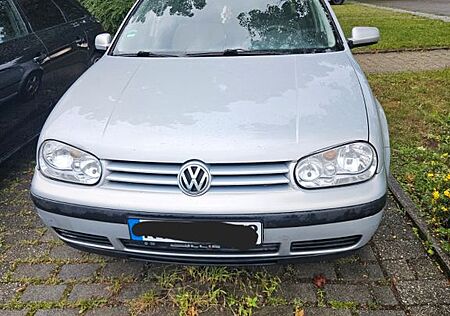 VW Golf Volkswagen 1.4 Basis