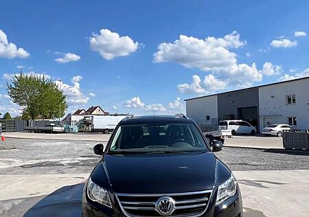VW Tiguan Volkswagen 2.0 TDI Automatik 4MOTION Team Team