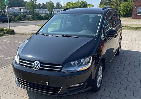 VW Sharan Volkswagen 2.0 TDI SCR DSG Comfortline
