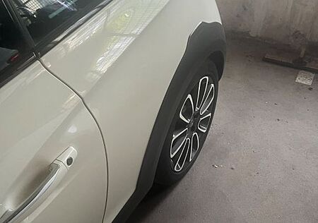 Opel Adam ROCKS 1.0 85kW S/S ROCKS