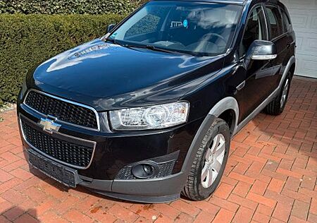 Chevrolet Captiva 2.4 LS 2WD 5-Sitzer LS
