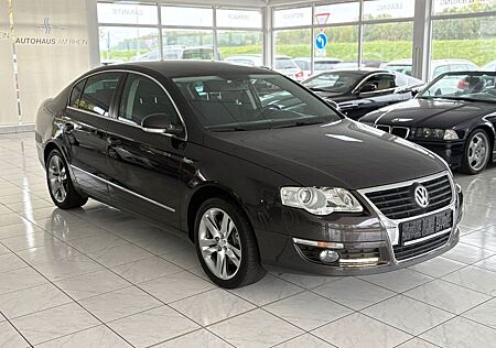 VW Passat Volkswagen +Automatik+Navi+Tempomat+PDC+SHZ+1.Hand