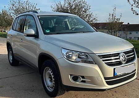 VW Tiguan Volkswagen 1.4 TSI BlueMotion Tech Trend & Fun T...