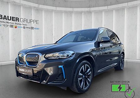 BMW iX3 Sportpaket AHK DA Prof Pano Adapt. LED Rückf