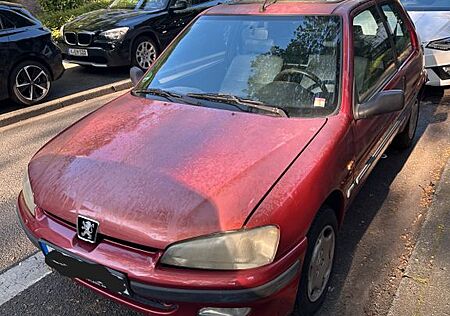 Peugeot 106 , Günstig und fahrbereit