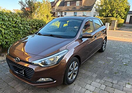 Hyundai i20 1.4 YES! Silver YES! Silver