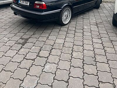 ALPINA B10 Limousine -