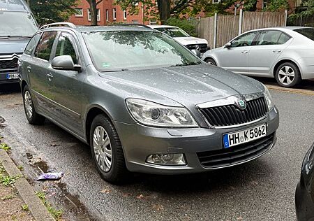 Skoda Octavia 1.6 TDI DSG Active Combi Active
