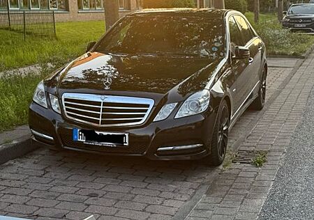 Mercedes-Benz E 350 CDI BlueEFFICIENCY AVANTGARDE AVANTGARDE