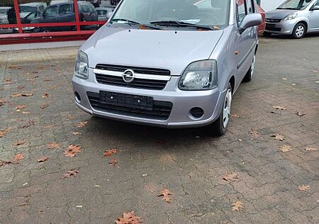 Opel Agila Enjoy mit Style-Paket