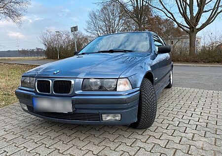 BMW 316i Compact Exklusiv Edition