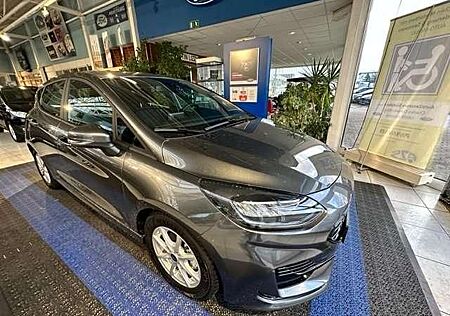 Ford Fiesta 1.0 EcoBoost Hybrid St-Line