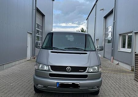 VW T4 Multivan Volkswagen 2.5 TDI