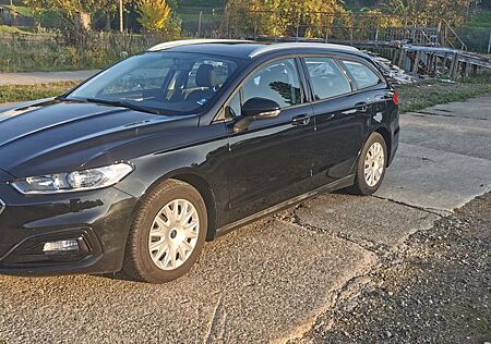 Ford Mondeo Turnier Trend
