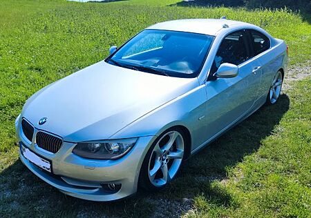 BMW 335i Coupé -