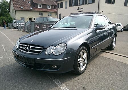 Mercedes-Benz CLK 200 Coupe Kompressor Navi 8xAlu Leder