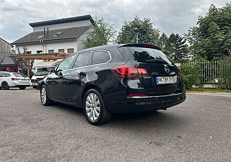 Opel Astra ST /Tüv neu/Wartung+Service Neu/Scheckheft