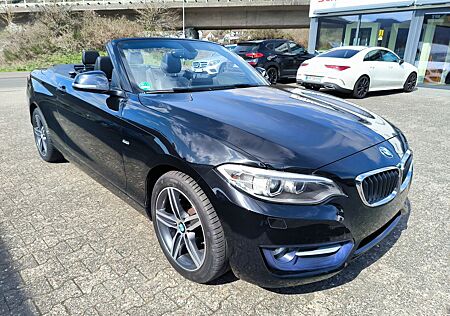 BMW 218 i Cabrio Sport Line Navi Leder 8-fch bereift