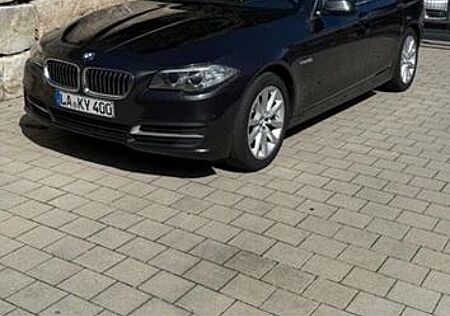 BMW 525d xDrive Touring A -