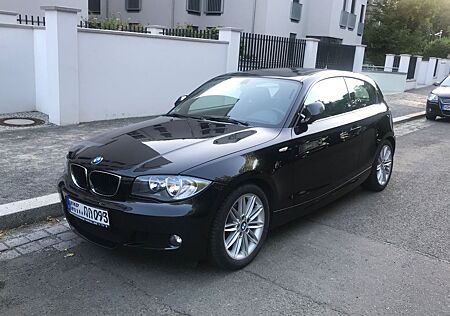 BMW 116i | M-Paket | Schiebedach | Motor neu bei 69T