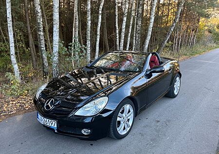 Mercedes-Benz SLK 280 7G-TRONIC F1 // AirScarf // Navi