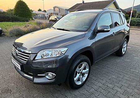 Toyota RAV 4 RAV4 Basis 2.0 16V AHK