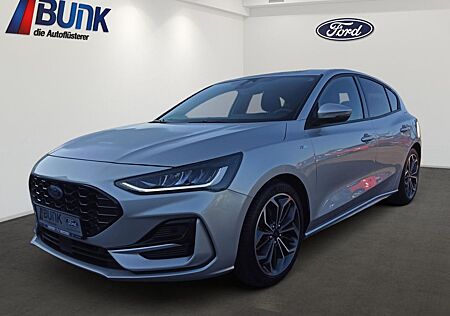 Ford Focus ST-Line 1.0L / Styling-Paket / LED