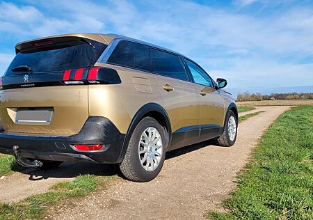 Peugeot 5008 | Top Zustand | Panoramadach | 8x Alu | ACC