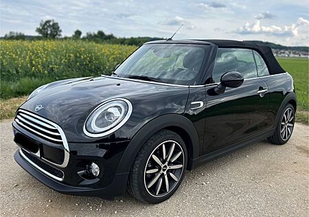 Mini Cooper Cabrio (Ausstattung: Chili)