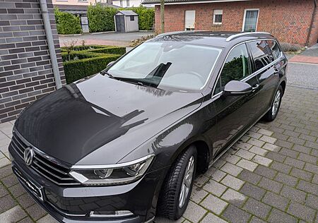 VW Passat Variant Volkswagen 2.0 TDI Highline Variant Highline