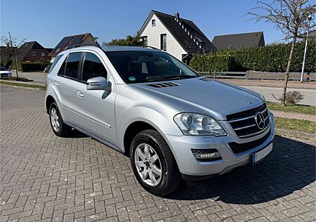 Mercedes-Benz ML 350 CDI 4MATIC - Anhängerkupplung Schiebedach
