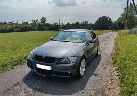 BMW 330i -N52B30