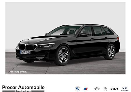 BMW 520i Aut Nav LED Pano HiFi Drive+Park 18"