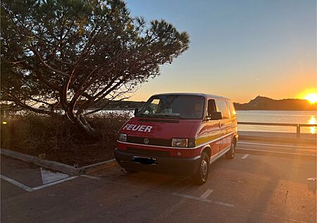 VW T4 Volkswagen Zuverlässiger Camper - TÜV bis 11/26