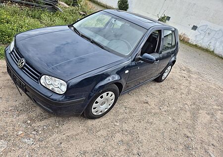 VW Golf Volkswagen