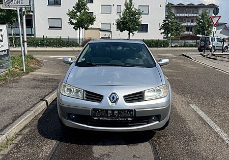 Renault Megane II Coupe / Cabrio Dynamique TÜV NEU