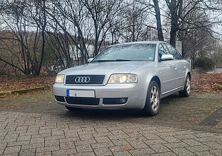 Audi A6 2.4 V6