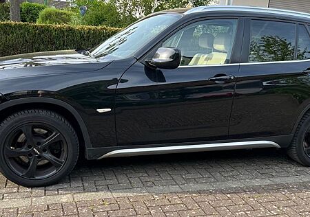 BMW X1 xDrive23d - Allrad; Hu bis 12/26