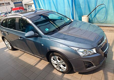 Chevrolet Cruze 1.4T LTZ Station Wagon