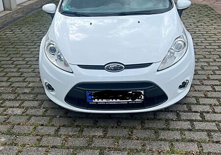 Ford Fiesta 1,4 Ghia Ghia
