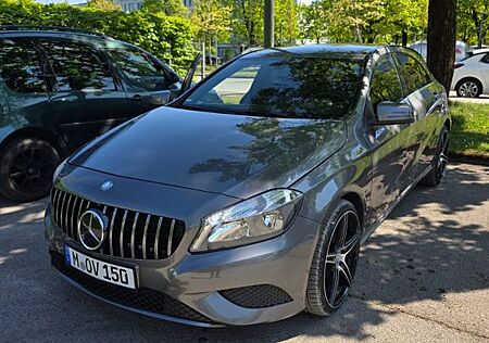 Mercedes-Benz A 180 -