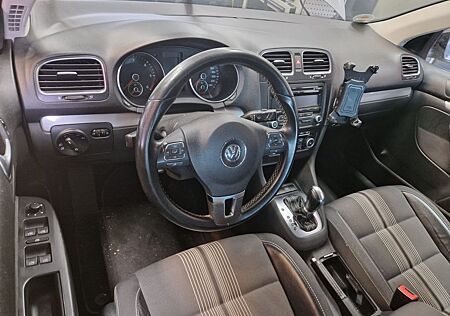 VW Golf Volkswagen 1.6 TDI DSG MATCH Variant MATCH