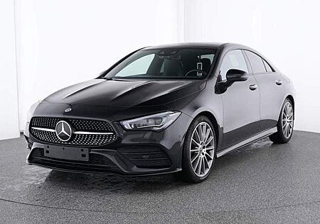 Mercedes-Benz CLA 250 AMG+NIGHT+PANO+MBEAM+KEYLESS+AMBI+KAM+19