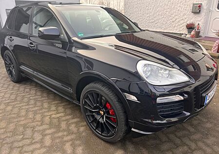 Porsche Cayenne GTS