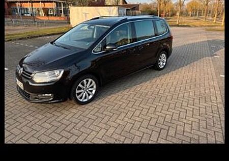 VW Sharan Volkswagen 2.0 TDI DSG - Navigation- Kamera - TÜV