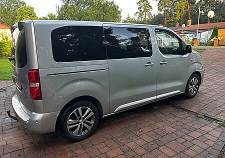 Peugeot Traveller Allure - wichtige Reparaturen erledigt