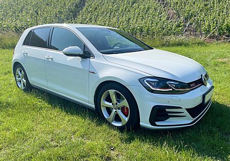 VW Golf Volkswagen 7 GTI Performance Model2020 DSG Carplay