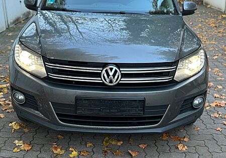 VW Tiguan Volkswagen 2.0 TDI 130 DSG 4M BMT CUP Sport & St...