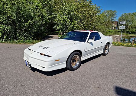 Pontiac Firebird Trans Am GTA Notchback