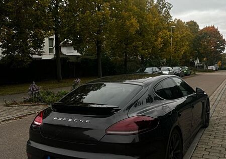 Porsche Panamera Diesel -